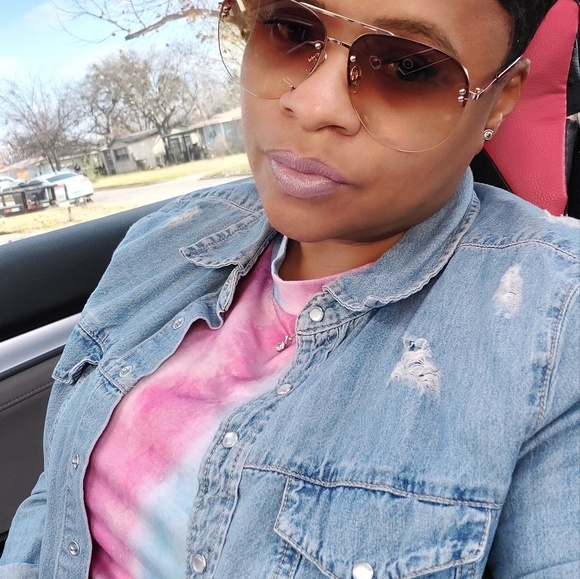 Meet your Posher, Sumitra - Picture 4 of 4